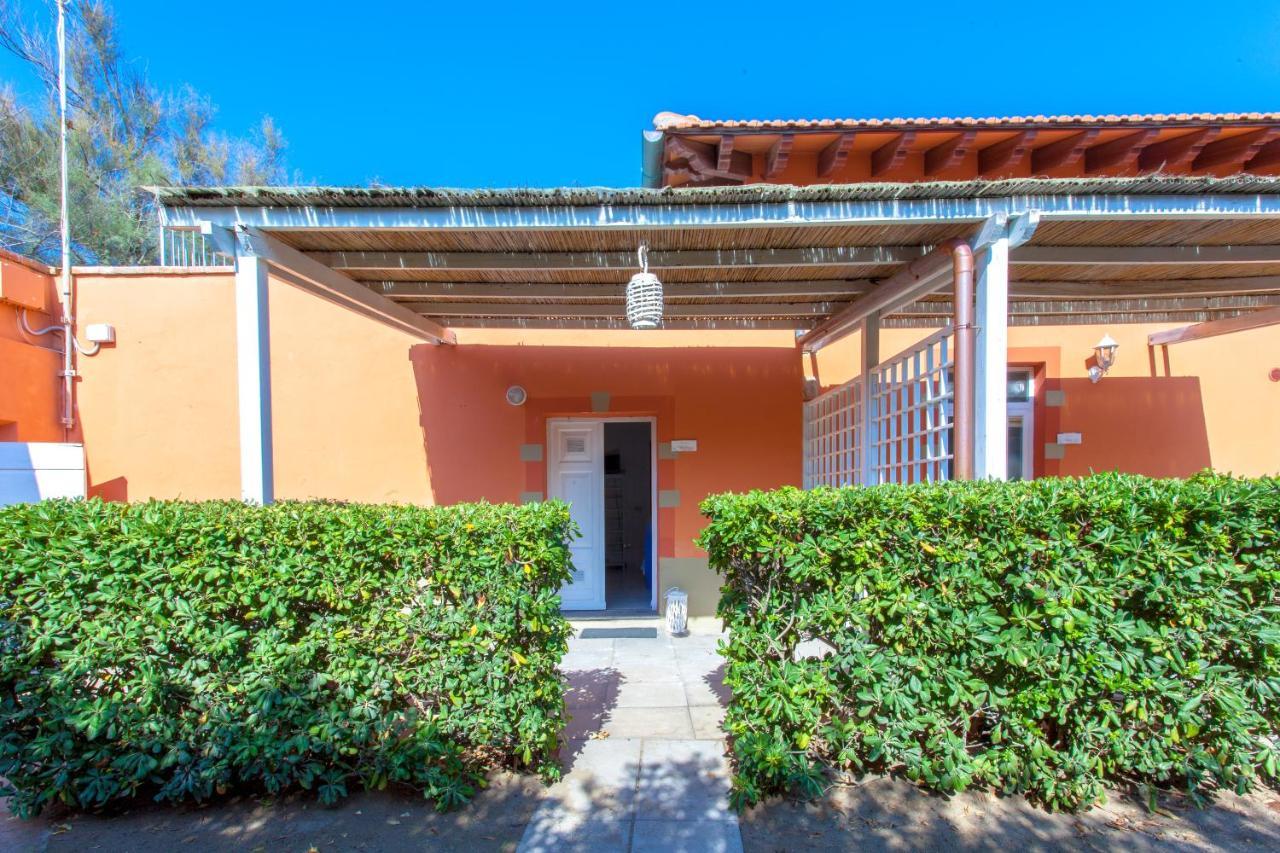 Villa Emilia Marina di Castagneto Carducci Exterior foto